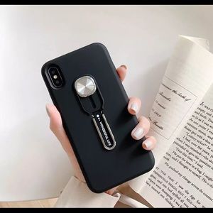 3 iPhone 11 Pro Max cases+ screen protector free!!